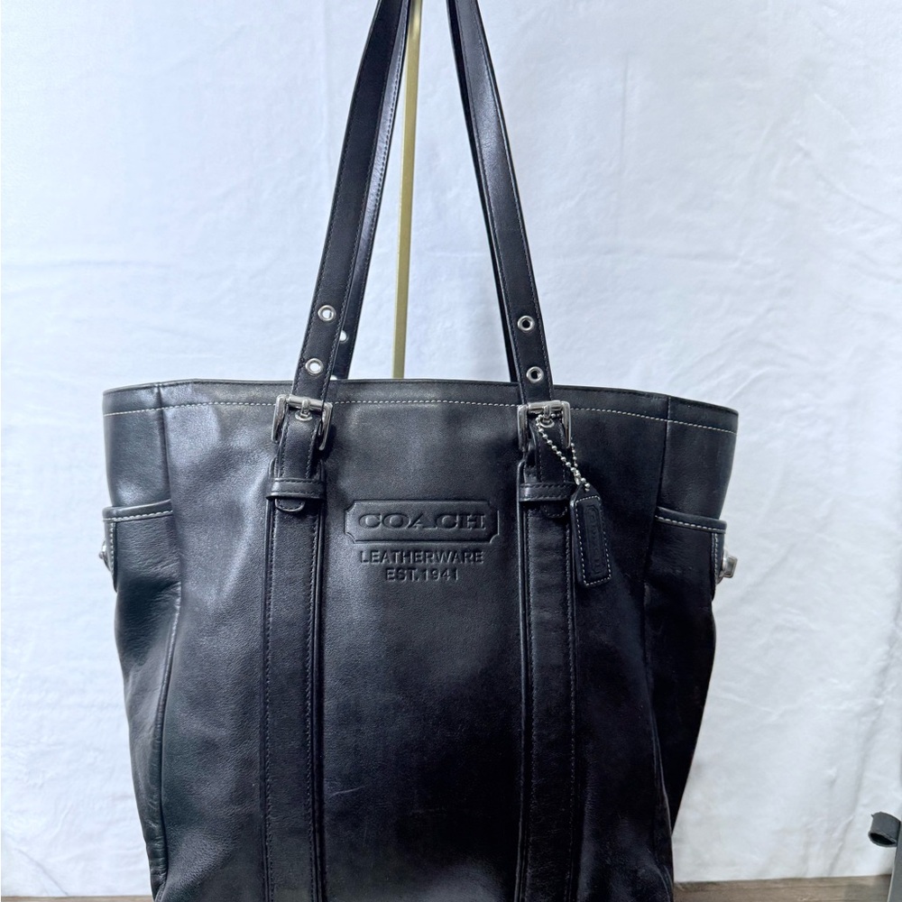 Coach Black Leather Shoulder Bag - Picture 3 of 5